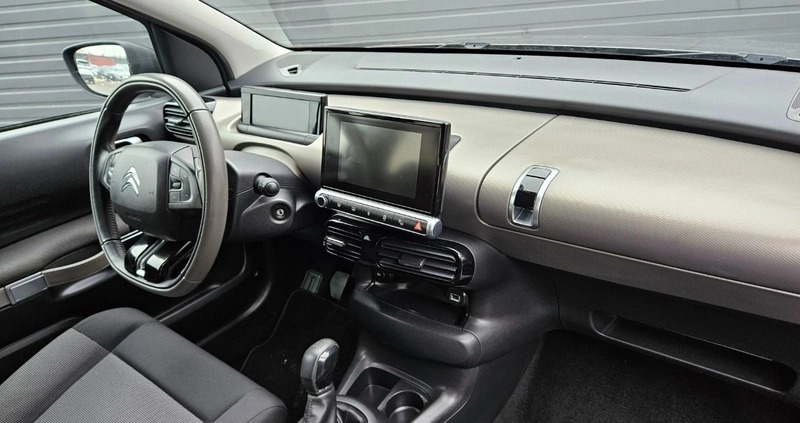 Citroen C4 Cactus cena 30800 przebieg: 67709, rok produkcji 2017 z Barlinek małe 191